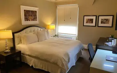 Kensington Park Hotel