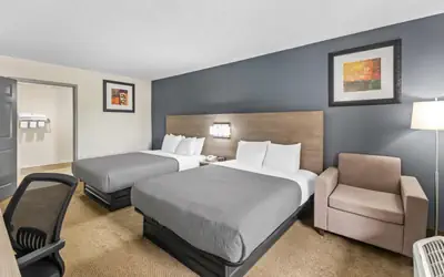 Quality Inn Oak Grove Fort Campbell