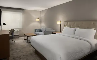 Four Points by Sheraton Downtown Seattle Center