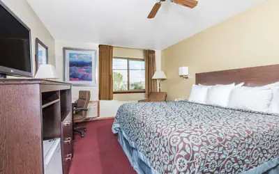 Days Inn by Wyndham Pueblo