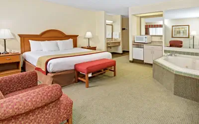 Baymont by Wyndham Indianapolis