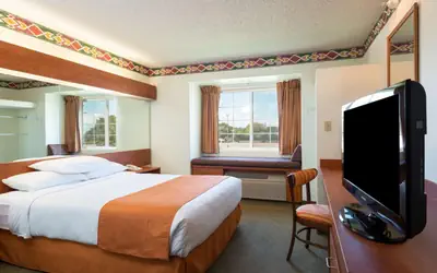 Microtel Inn and Suites Pueblo