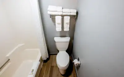 AmericInn by Wyndham Sturgeon Bay