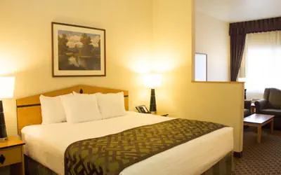 Crystal Inn Hotel & Suites - Great Falls