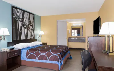 Super 8 by Wyndham Sarasota Near Siesta Key