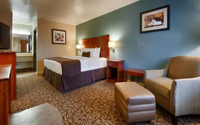 Best Western Regency Inn & Suites