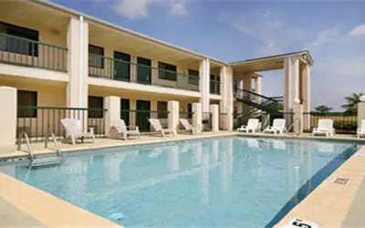 Days Inn by Wyndham Enterprise