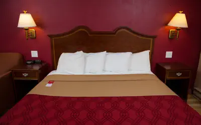 Econo Lodge Sturbridge Route 20