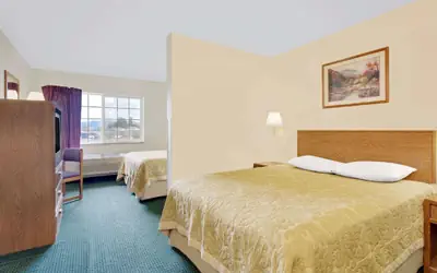 Super 8 by Wyndham Battle Mountain