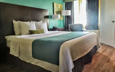 Best Western Plus Deerfield Beach Hotel & Suites