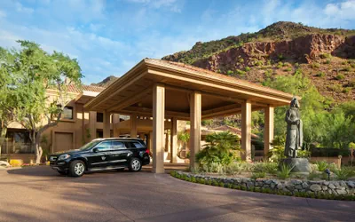 The Canyon Suites at The Phoenician, Luxury Collection