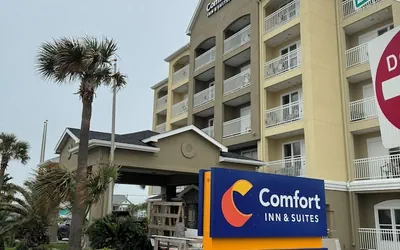 Comfort Inn & Suites Galveston Central Island near Pier