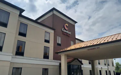 Comfort Suites Altoona North