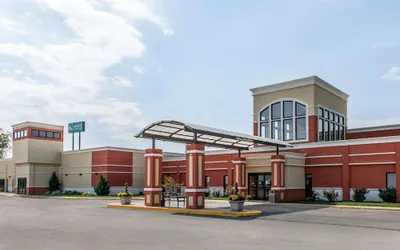 Quality Inn & Suites Mattoon South