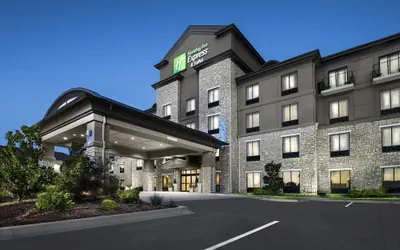 Holiday Inn Express & Suites Conway by IHG