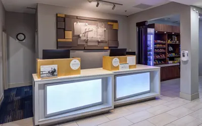 Holiday Inn Express & Suites Shelbyville Indianapolis by IHG