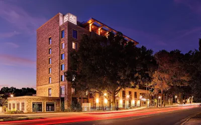 AC Hotel by Marriott Charlotte SouthPark