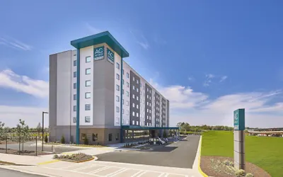AC Hotel by Marriott Atlanta Airport Gateway