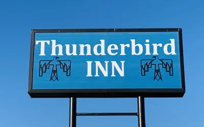 Thunderbird Inn