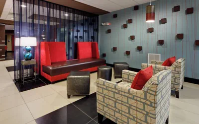 Holiday Inn Express Hotel & Suites York NE - Market by IHG