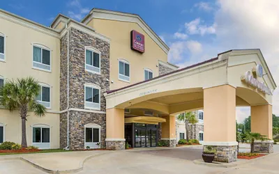 Comfort Suites Leesville near Fort Johnson