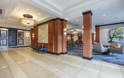 Fairfield Inn & Suites Columbus
