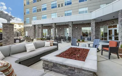 DoubleTree by Hilton Greenville Woodruff Road