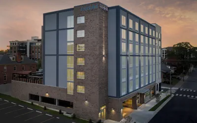 Fairfield Inn & Suites by Marriott Nashville near Vanderbilt