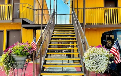 Americas Best Value Inn Salmon