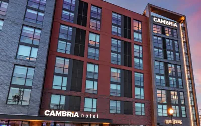 Cambria Hotel Washington D.C. Navy Yard Riverfront