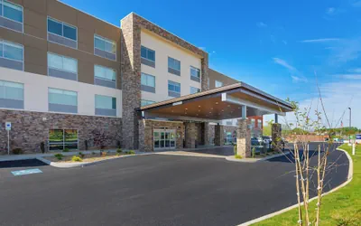 Holiday Inn Express & Suites Abingdon by IHG