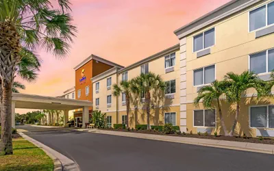 Comfort Suites Sarasota - Siesta Key