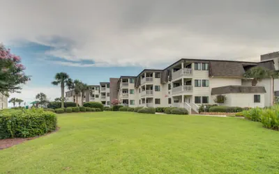 Ocean Forest Villas by Hosteeva