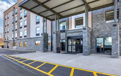 Comfort Suites St. Louis - Sunset Hills