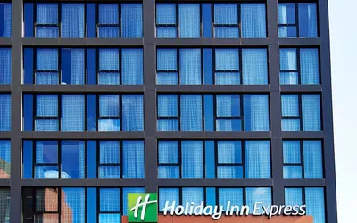 Holiday Inn Express NYC Brooklyn - Sunset Park by IHG