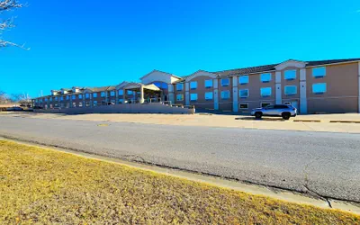 FairBridge Inn & Suites Canadian