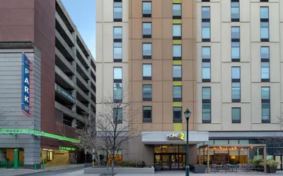 Home2 Suites by Hilton Philadelphia - Convention Center, PA