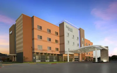 Fairfield Inn and Suites Dallas East