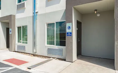 Studio 6 New Braunfels, TX