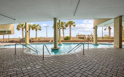 Ocean View Bahama Sands Stunning Resort