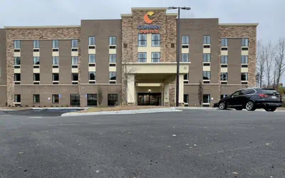 Comfort Suites Newnan
