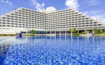 RIHGA Royal Laguna Guam Resort