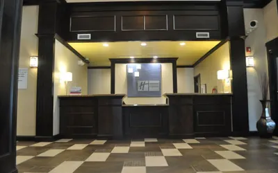 Holiday Inn Express & Suites Greensburg by IHG