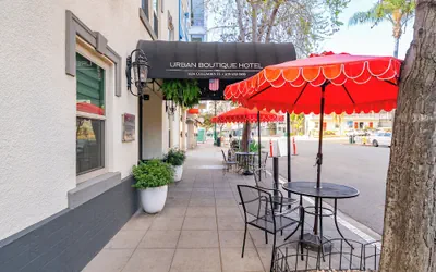 Urban Boutique Hotel