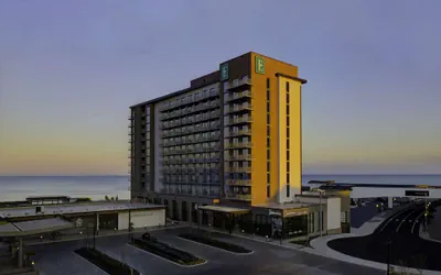 Embassy Suites by Hilton Virginia Beach Oceanfront Resort