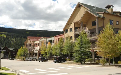 Expedition Station Condos by Vail Resorts