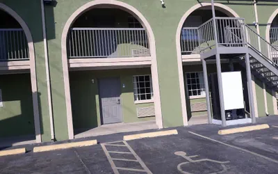 Sienna Inn Channelview, TX