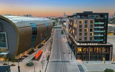 The Trade, Autograph Collection