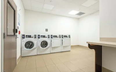 Pestana Orlando Suites - Lake Buena Vista