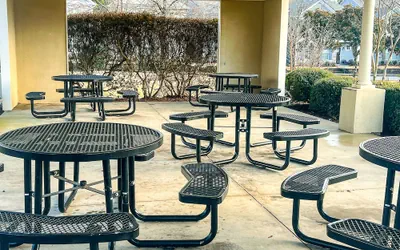 Amazin Lrg 3 Bed house w/ King bed